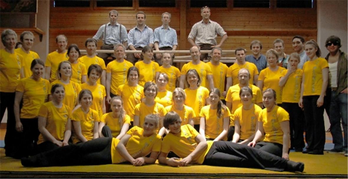 Die Turnerinnen und Turner des TV Zweisimmen