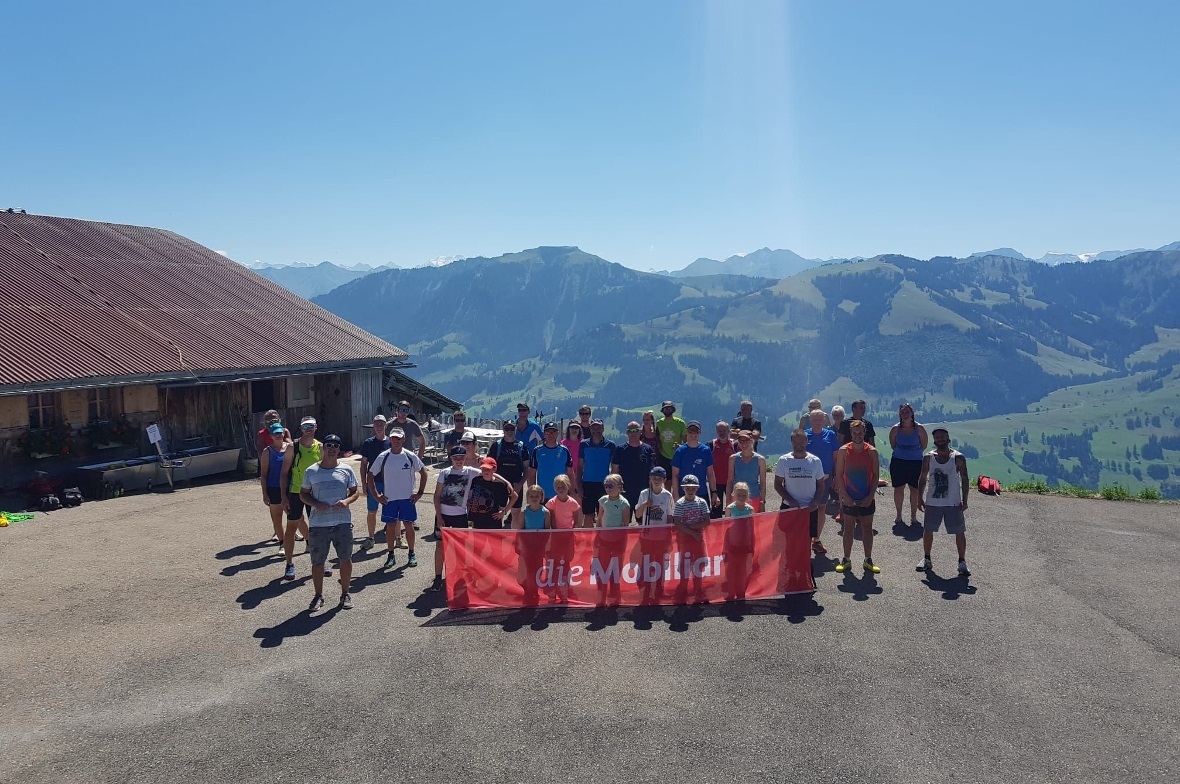 Die Walkerschar auf dem Nässli.