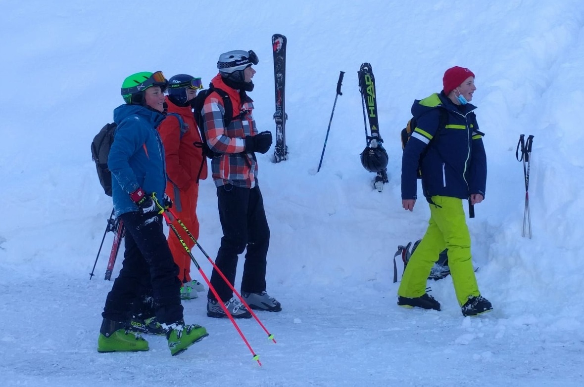 Die Wartezeit wird nicht langweilig.