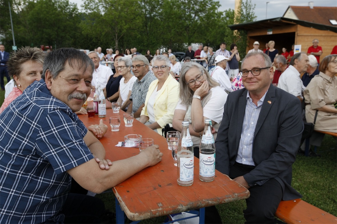 Die Zweisimmer Gemeinderatsmitglieder Beatrice Zeller, Elisabeth Grünenwald, Cla...