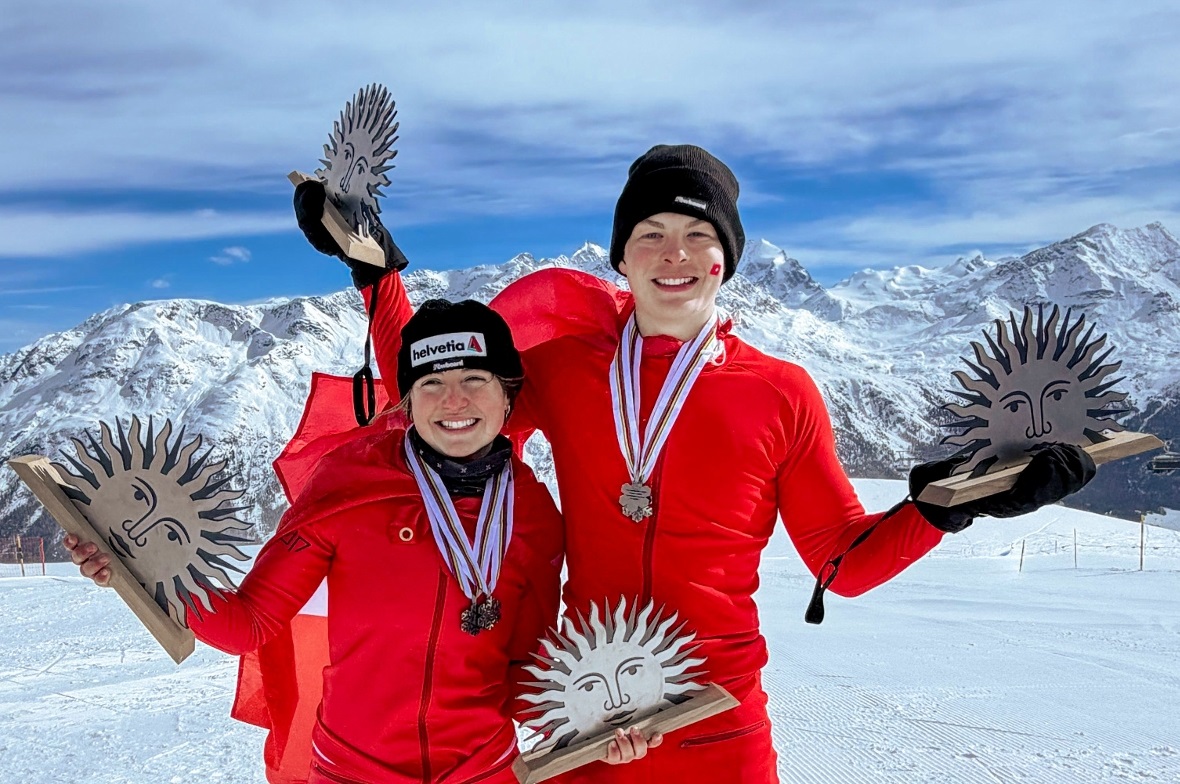 Die beiden Simmentaler Noémie Wiedmer und Kenny Schläppi holten sich je zwei Silbermedaillen – beide sind damit doppelte Junioren-Vizeweltmeister!