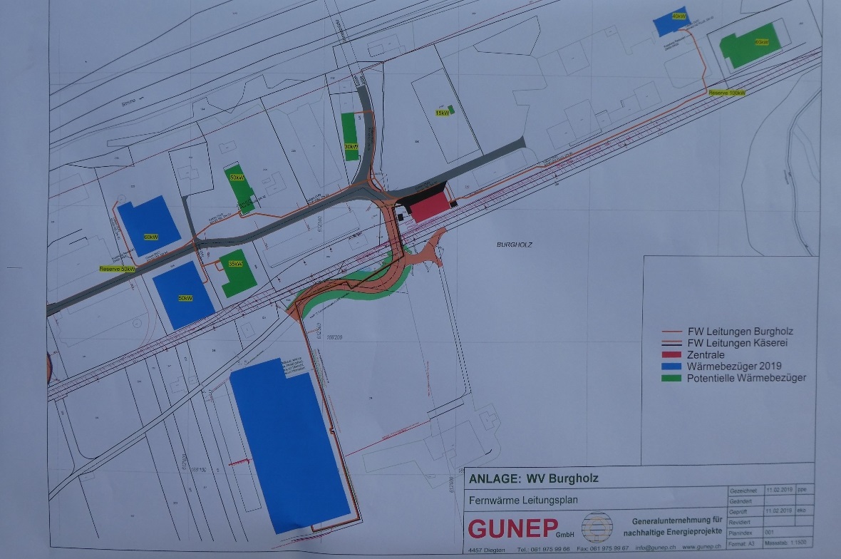 Die blau gefärbten Betriebe sind bereits an der Fernwärmezentrale angeschlossen,...