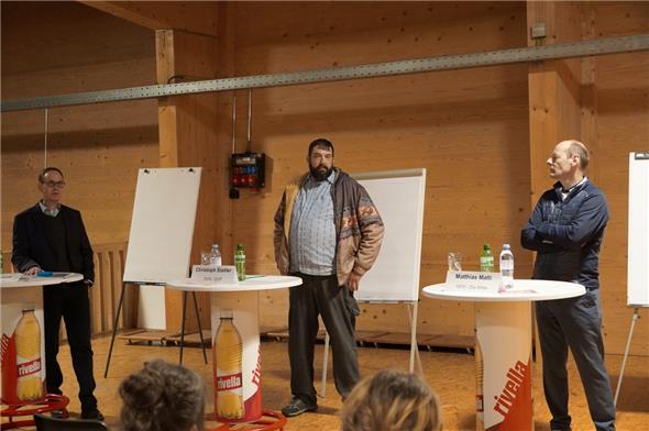 Die drei Kandidaten gaben Auskunft über ihre Haltungen in verschiedenen Fragen. Von links: Stefan Janzi, Christoph Stalder und Matthias Matti.