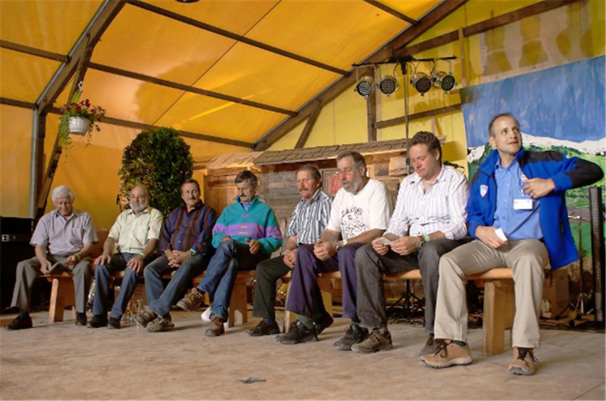 Die ehemalige SC Schwenden-Vereinspräsidenten Manfred Klossner, Werner Mani, Hei...