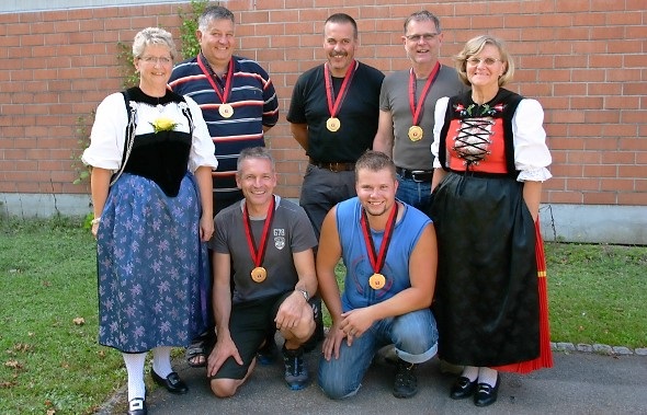 Die erfolgreiche Gruppe des Schiessvereins Diemtigen im Feld A.