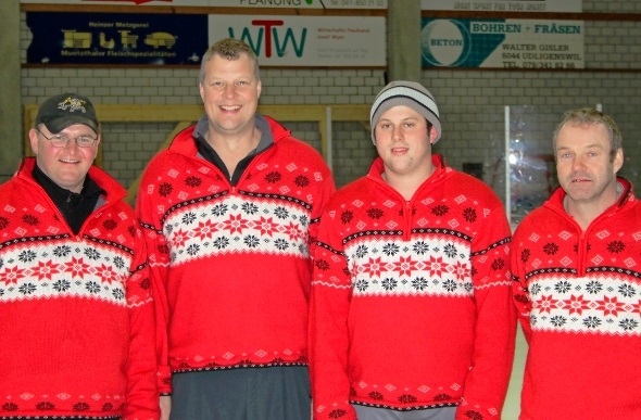 Die erste Mannschaft des ESC Zweisimmen Rinderberg.