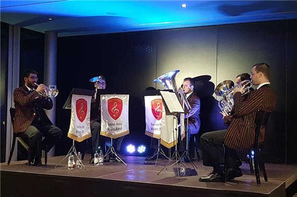 Die fünfköpfige Swiss Army Brass Band sorgte für gefühlvolle und zugleich energiegeladene Brass-Musik.