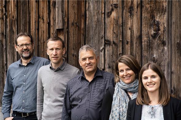 Die neue Geschäftsleitung der Tourismusorganisation Adelboden-Lenk-Kandersteg: Sandro Rubin, Dominique Lüthy, René Müller (VR-Präsident), Sarah Oester-Künzi und Corinne von Bergen