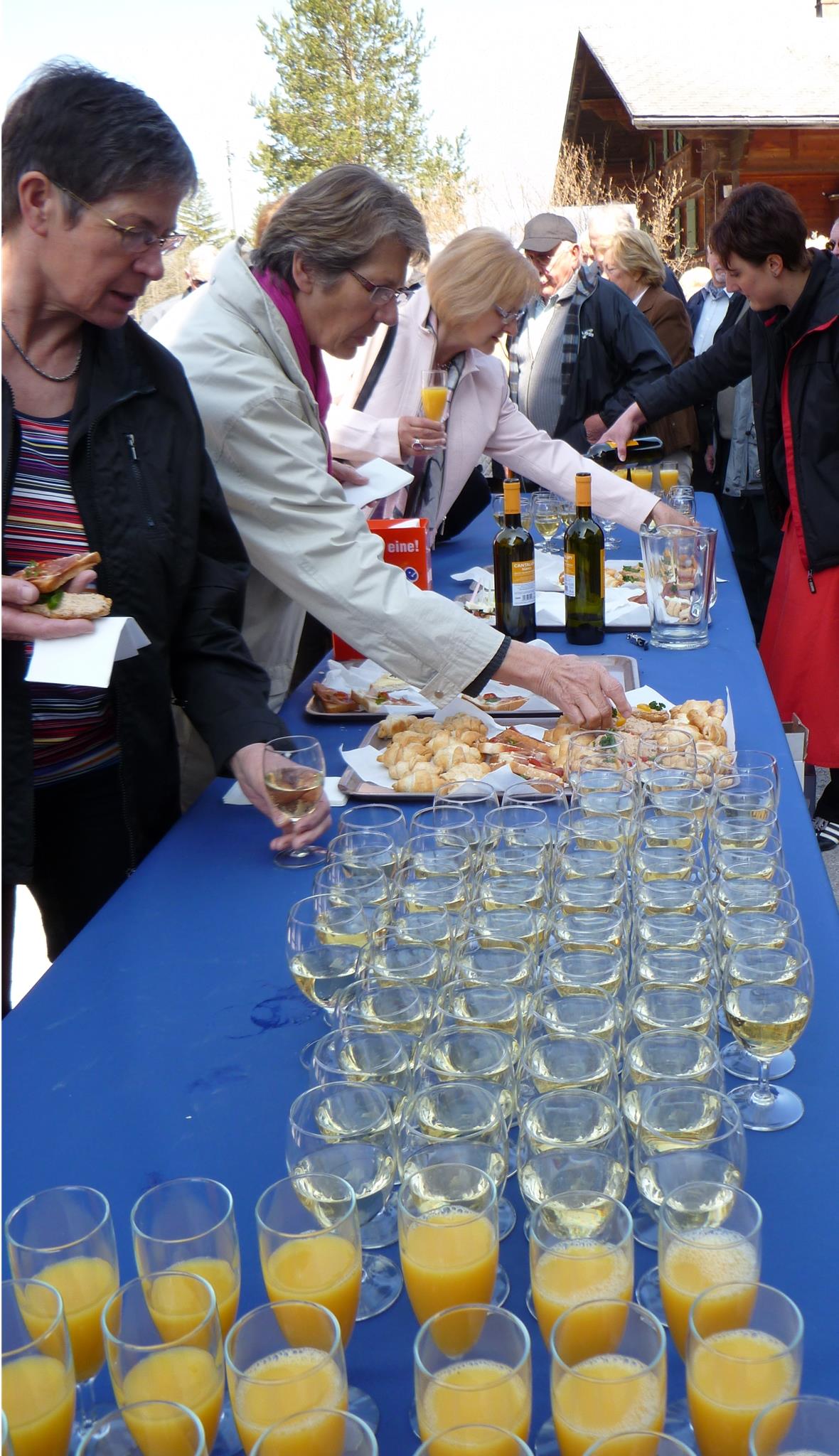 Zweitbestes Resultat seit der Fusion 2003 Die verschiedenen Apero-Stationen wurden rege benutzt.