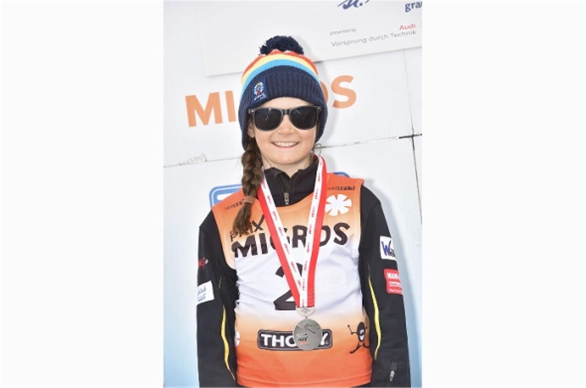Die zehnjährige Diemtigtalerin Fabienne Wenger gewann im Riesenslalom Silber und im Combi-Race Bronze.
