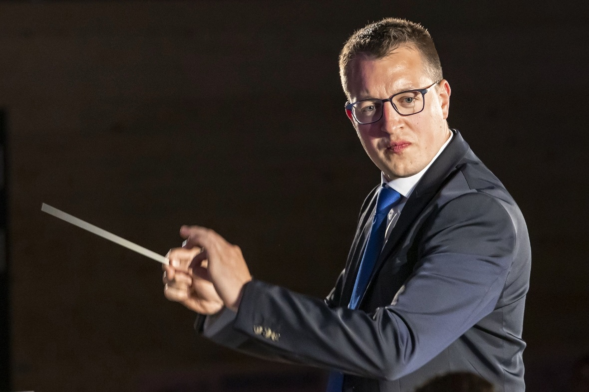 Dirigent der BBO Junioren Jan Müller.