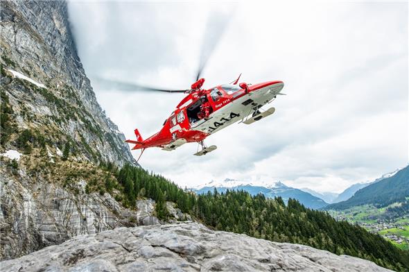 Ein AgustaWestland Da Vinci-Helikopter, der auf den Gebirgsbasen eingesetzt wird.