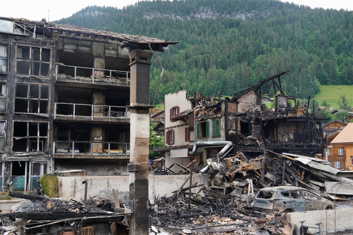 Ein Bild der Verwüstung: Von der ehemligen Wagnerei ist nur noch Schutt und Asch...