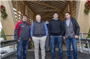 Ein Dream-Team: Dominik Blatti, Holzbau Oberwil, Michael Blatti, Gemeindepräside...