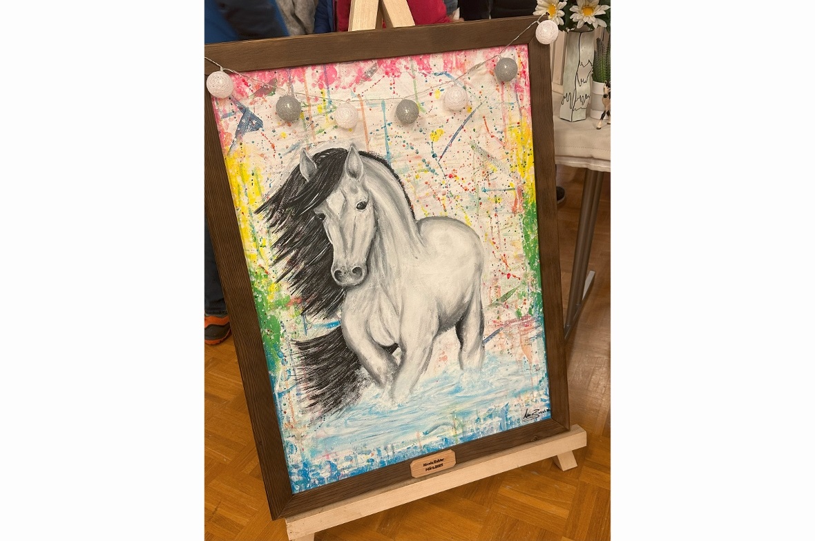 Ein Kunstwerk aus Farbe und Pinselstrichen – sorgfältig gerahmt und in Szene ges...