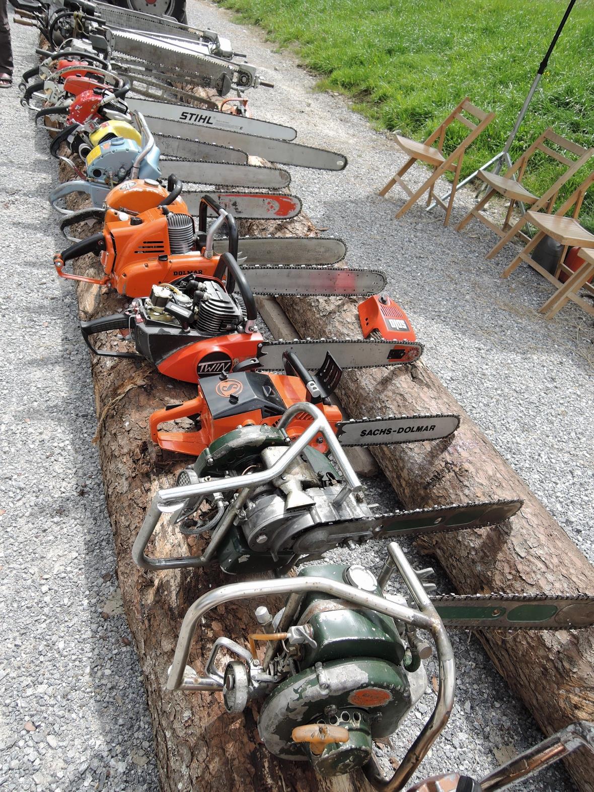 Ein Teil der Motor- und Kettensägensammlung von Konrad Kamm.