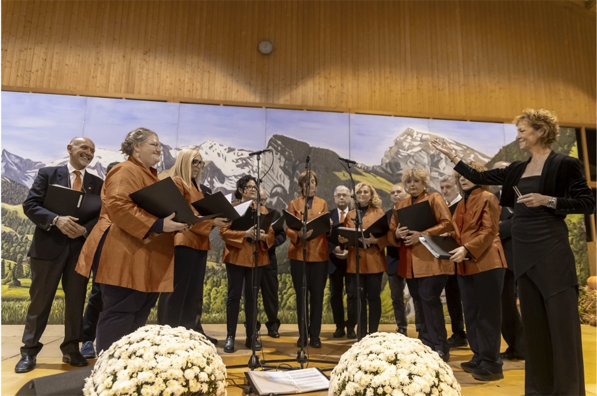 Ein besonderes Highlight war der Auftritt des Corale Città di Acqui Terme aus de...