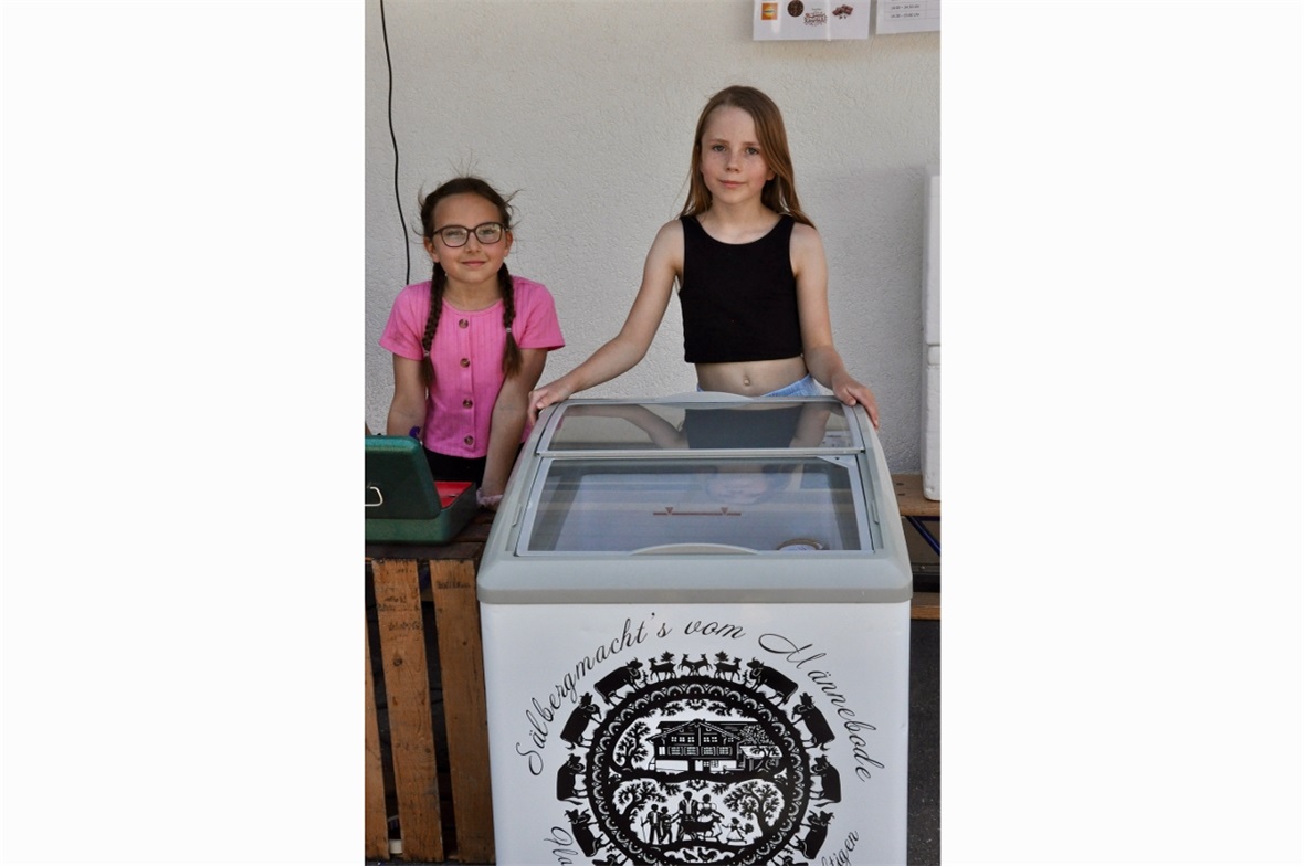 Ein frisches Glace bietet dir richtige Abkühlung.