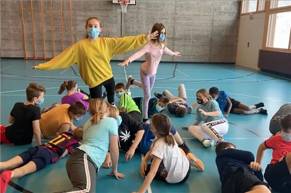 Eine anspruchsvolle Choreografie wurde im Workshop eingeübt.