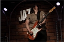 Eine mitreissende Show mit viel Blues-, Soul- und Funk bot Vanessa Collier mit i...