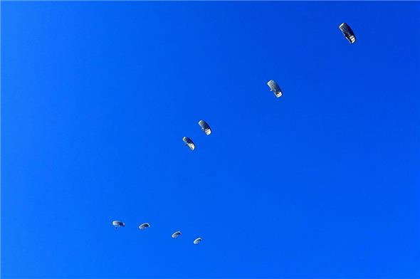 Eine vorgegebene Formation fliegen – Aufgabe voll erfüllt.