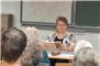 Elsbeth Zeller las eine Textauswahl und eröffnete die Veranstaltungsreihe.