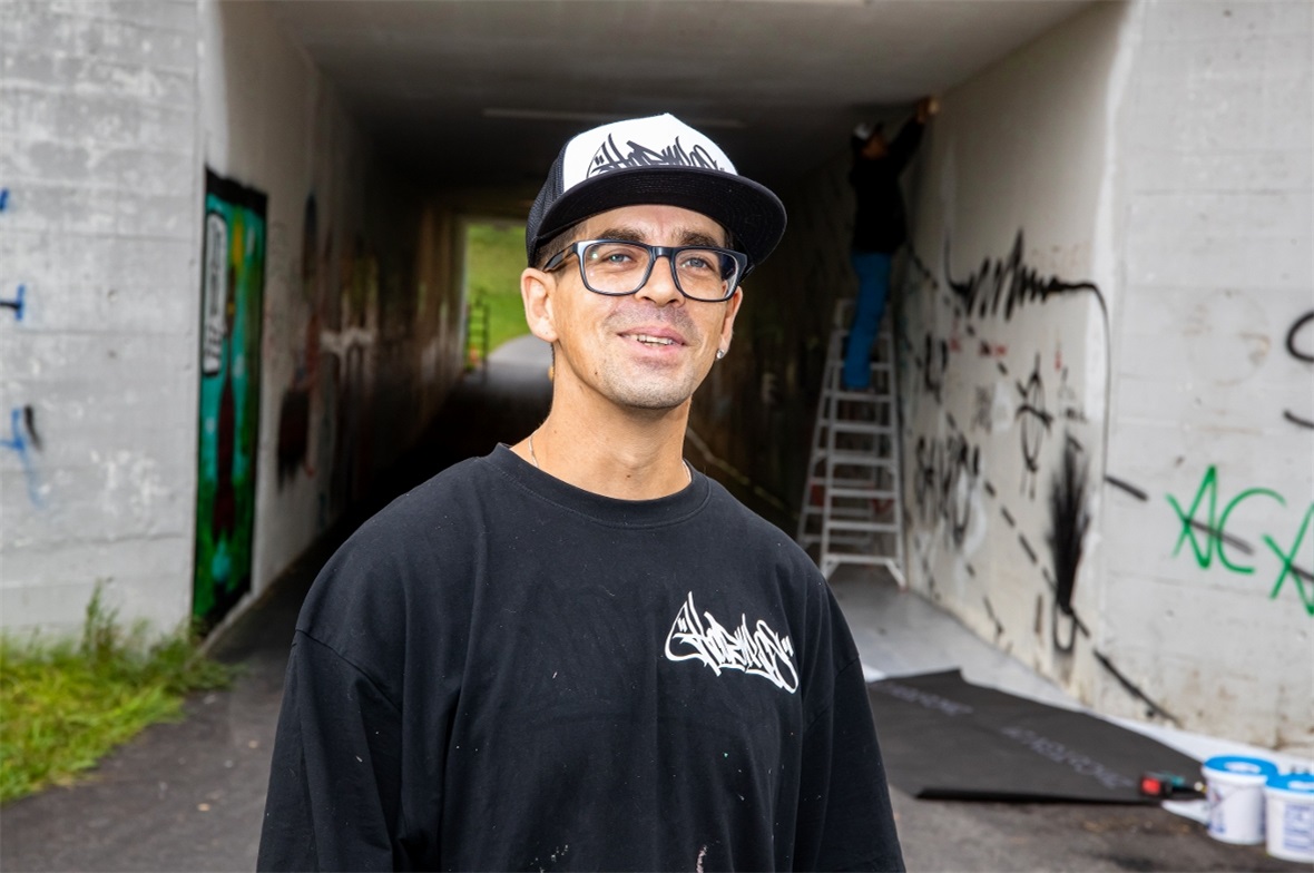 Emil Frühling hatte die Idee. Gemeinsam mit seinen Freunden wurde die Unterführu...