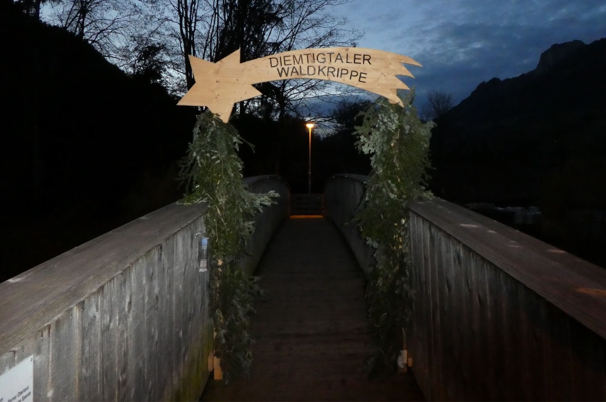 Empfang zum Waldkrippenweg.