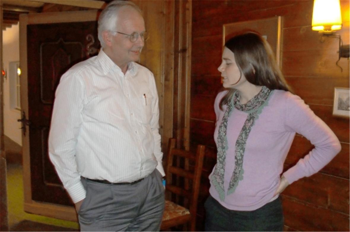 Ernst Roth im Gespräch mit Sarah Fasolin, der «Käsemacher»-Filmregisseurin