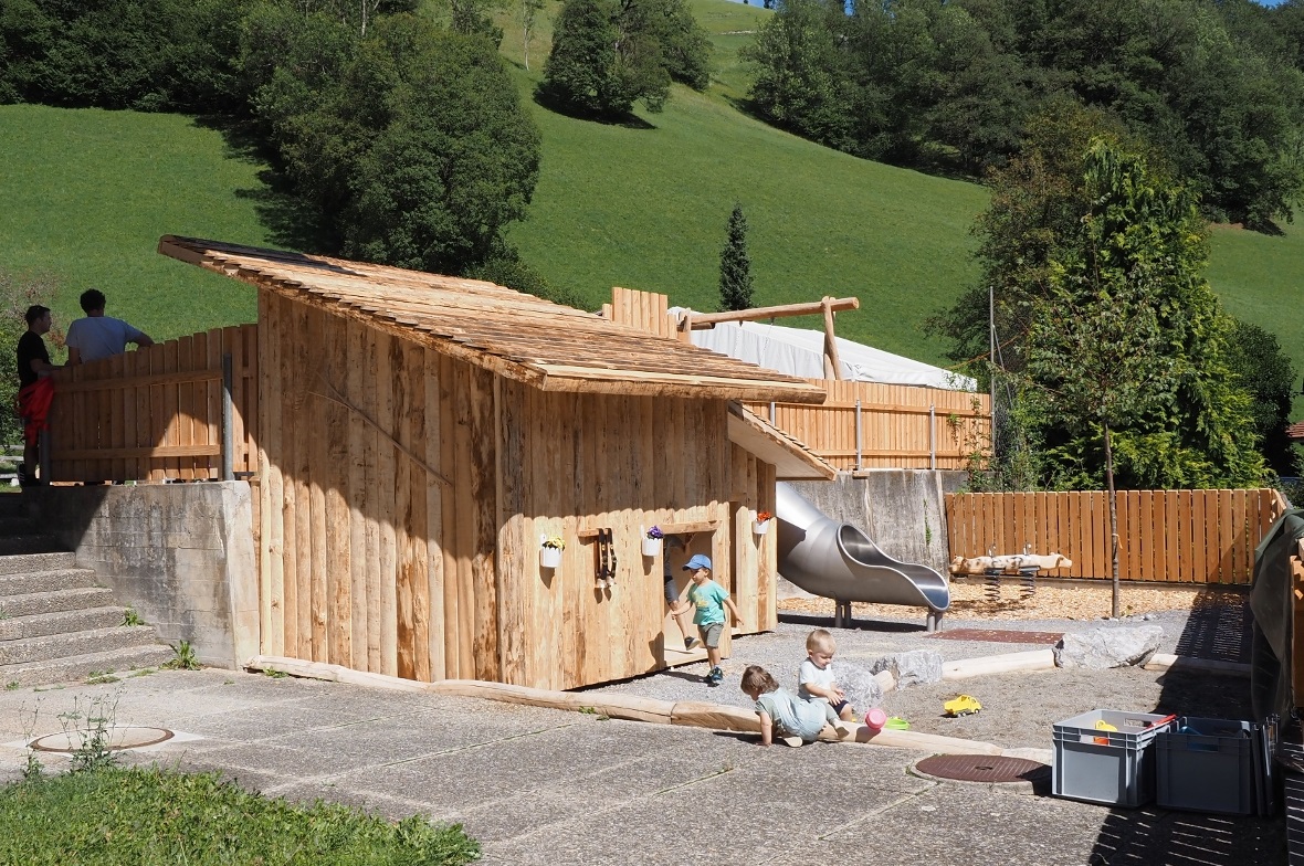 Eröffnung Spielplatz Diemtighuus