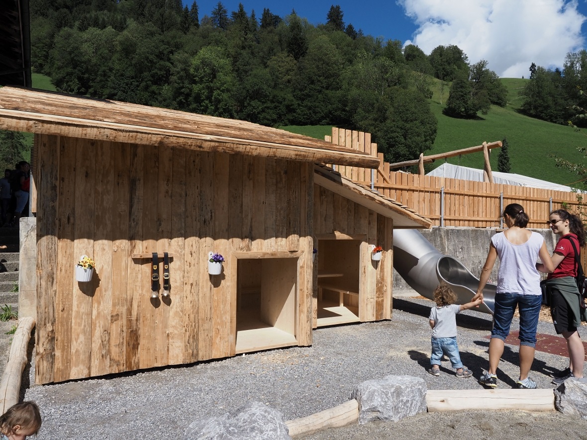 Eröffnung Spielplatz Diemtighuus