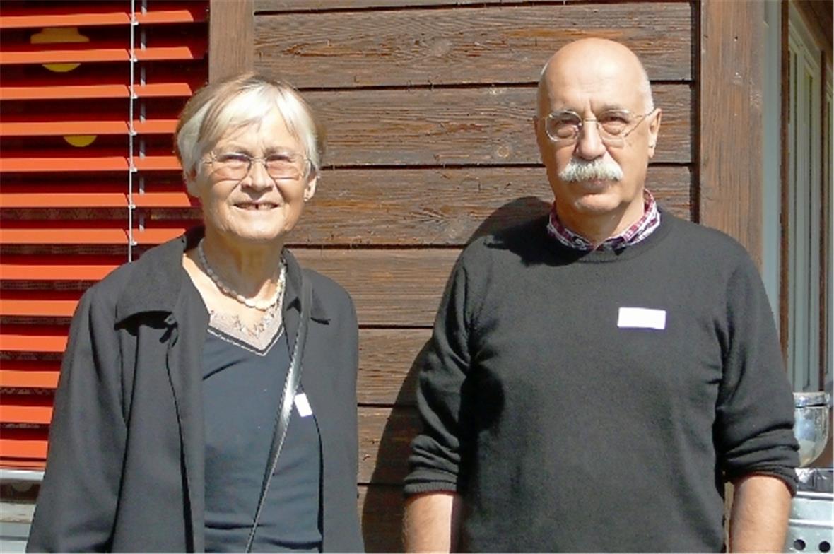 Erstaunlicherweise ging der 1. Preis des damaligen Projektwettbewerbes an eine Frau: Magdalena Rausser. Zusammen mit Jürg Zulauf, beide Architekten ETH BSA SIA realisierten sie den Bau der Lindenmatte.