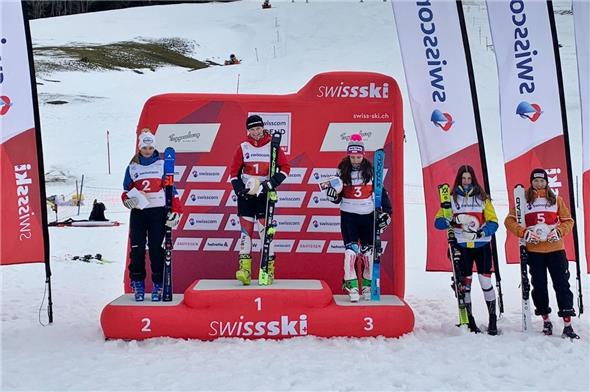 Fabienne Wenger aus Diemtigen konnte das zweite Vergleichsrennen in Wildhaus für sich entscheiden.