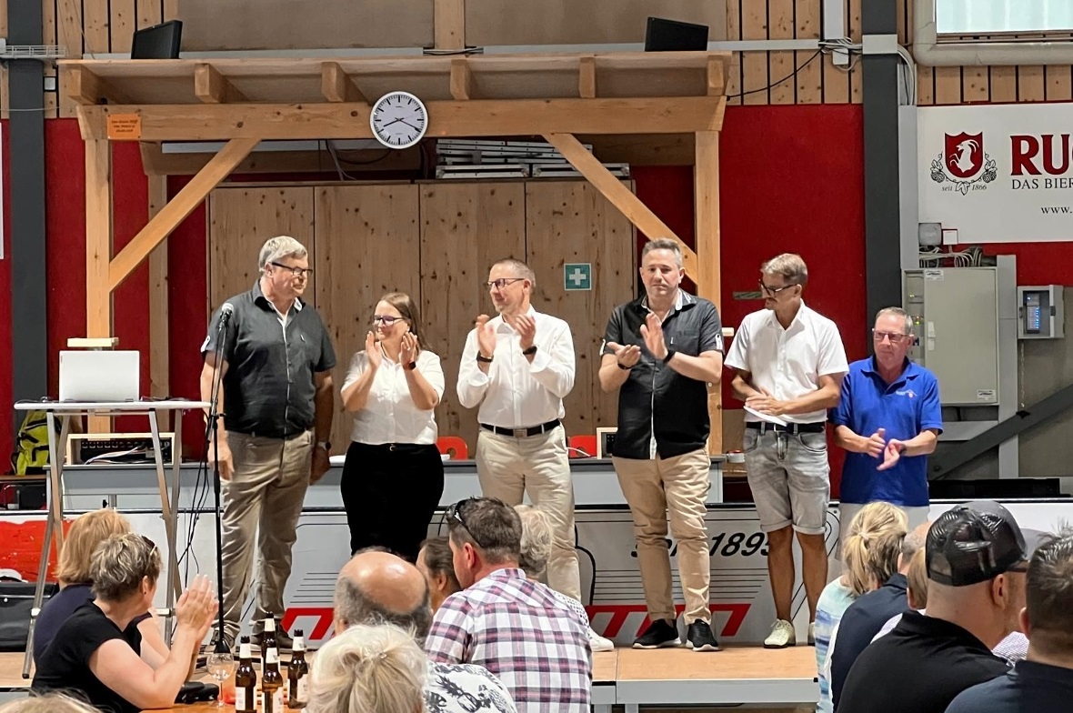 Fachkommission Wärmeverbund: Beat Meier, Sabine Grötsch, Andreas Josi, Martin Lörtscher, Beat Schneider sowie Hans Josi.