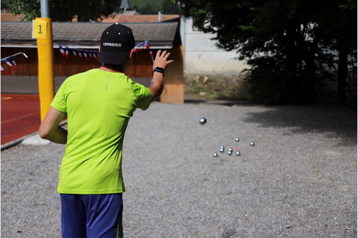 Fast wie in Frankreich: in einem schattigen Eckchen wurde Pétanque gespielt.
