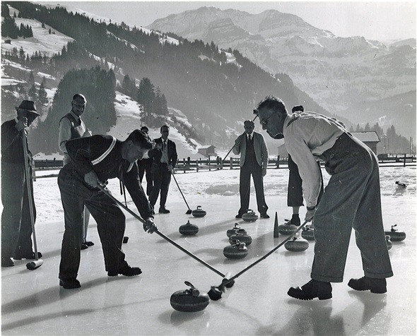 Faszination Eissport: Für Curler an der Lenk seit 100 Jahren.