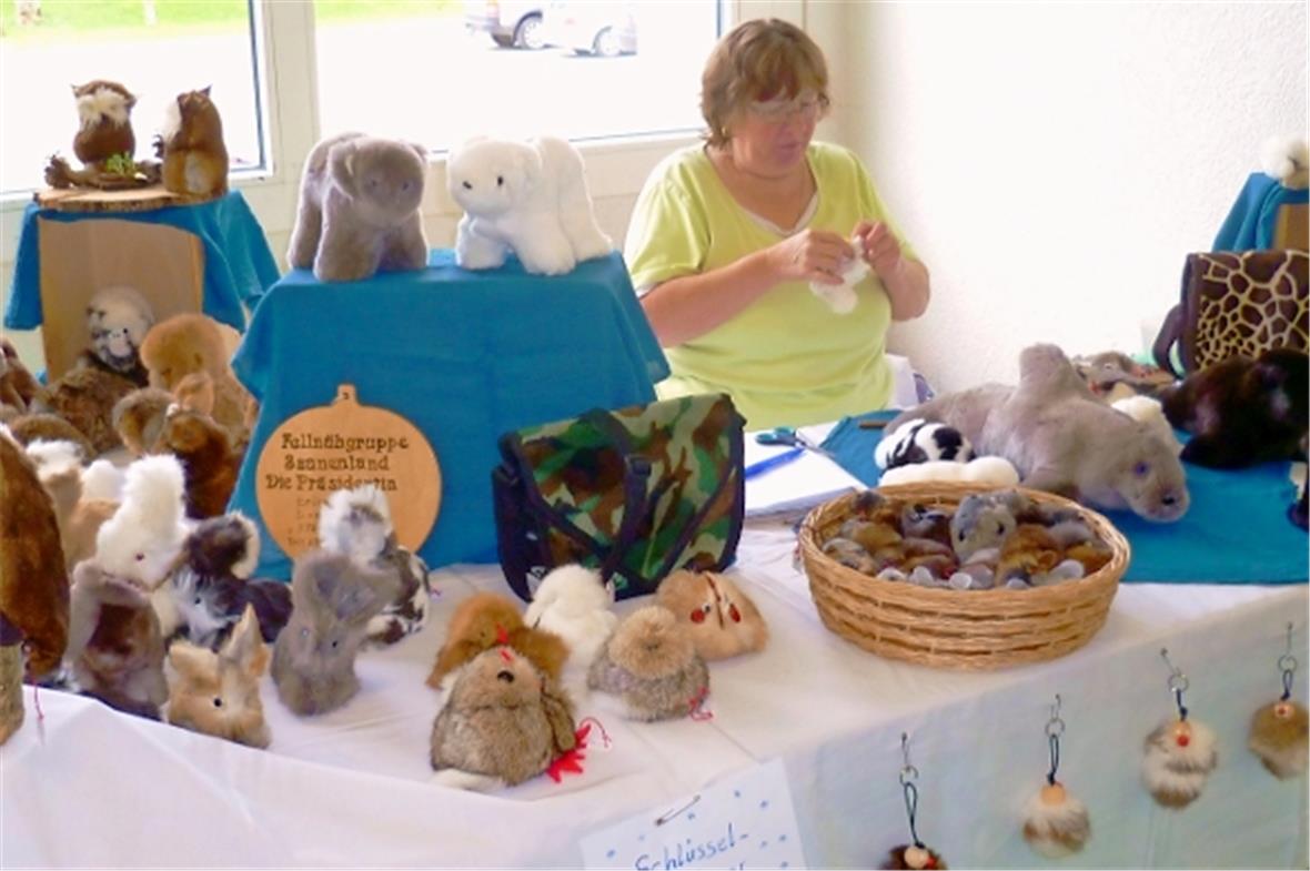 Fellnähstand mit Erika Huber, Gstaad.