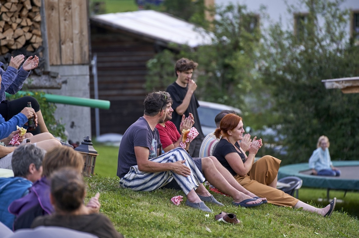 Festival-Stimmung auf der Wiese am Rinderberg.