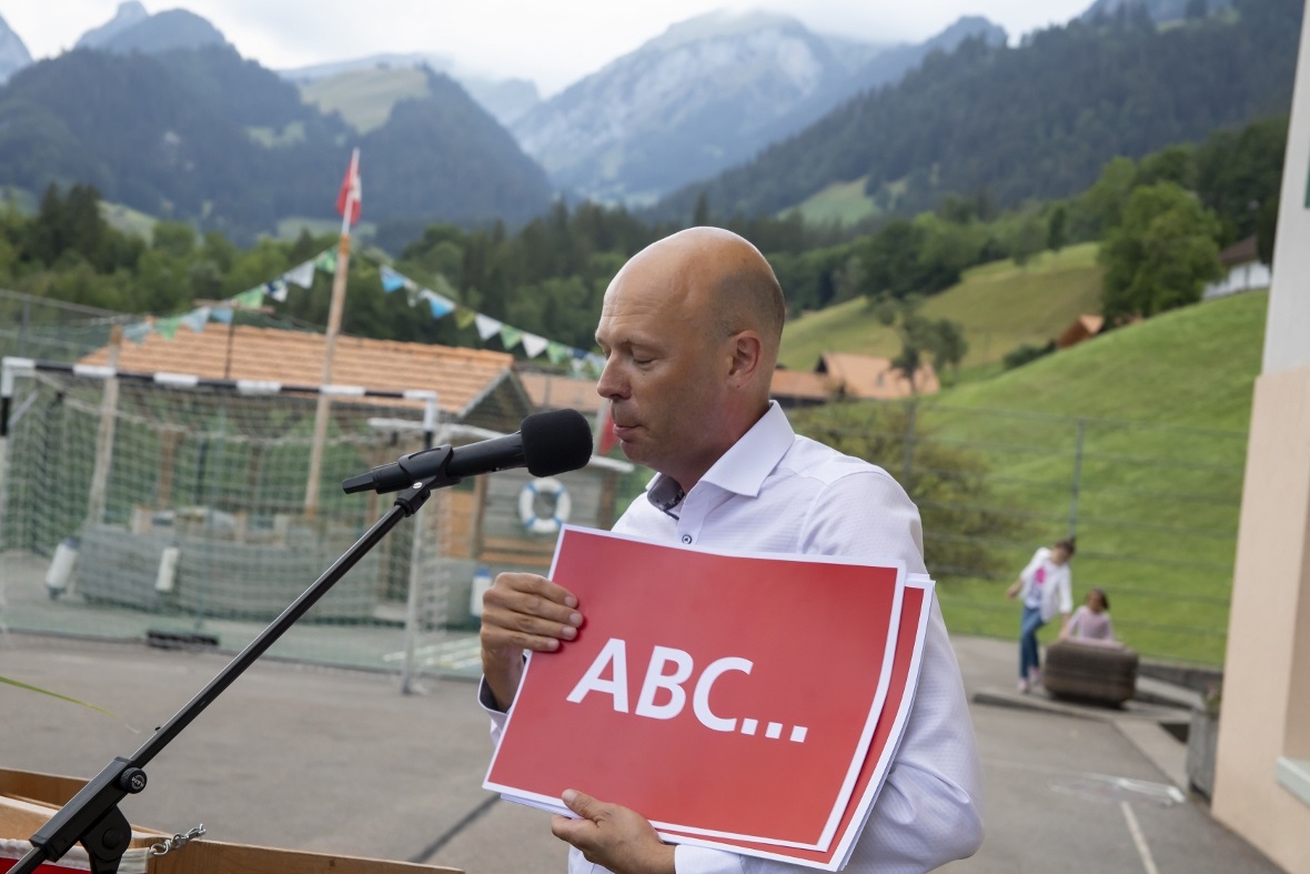 Festredner Ben Hüter machte es etwas unkonventionell.
