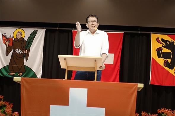 Festredner Nationalrat Albert Rösti hielt in St. Stephan eine feurige 1.-August-Ansprache.