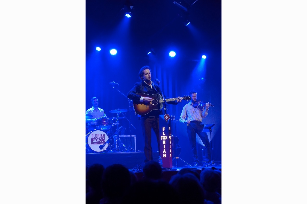 Florian Fox, der Senkrechtstarter in der Country- Musik Szene wird oftmals auch ...