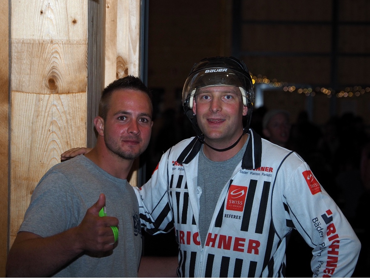 Für Fr. 6.– konnte jemand auf die Strafbank geschickt werden. Dort musste es zeh...