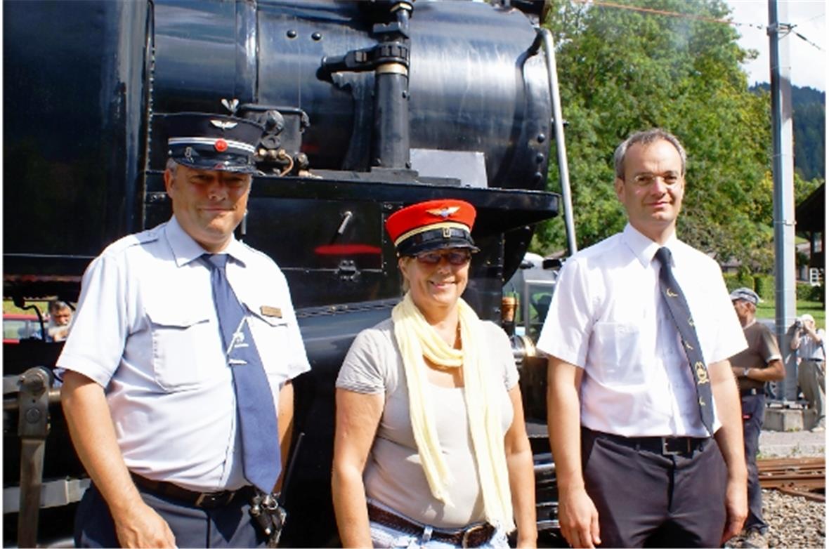 Gabriel Rosetti, GoldenPass, Marianne Messerli, OK-Präsidentin und Alain Candellero, Museumsbahn Blonay-Chamby erarbeiteten das Programm der ersten Lenker Dampfbahntage.