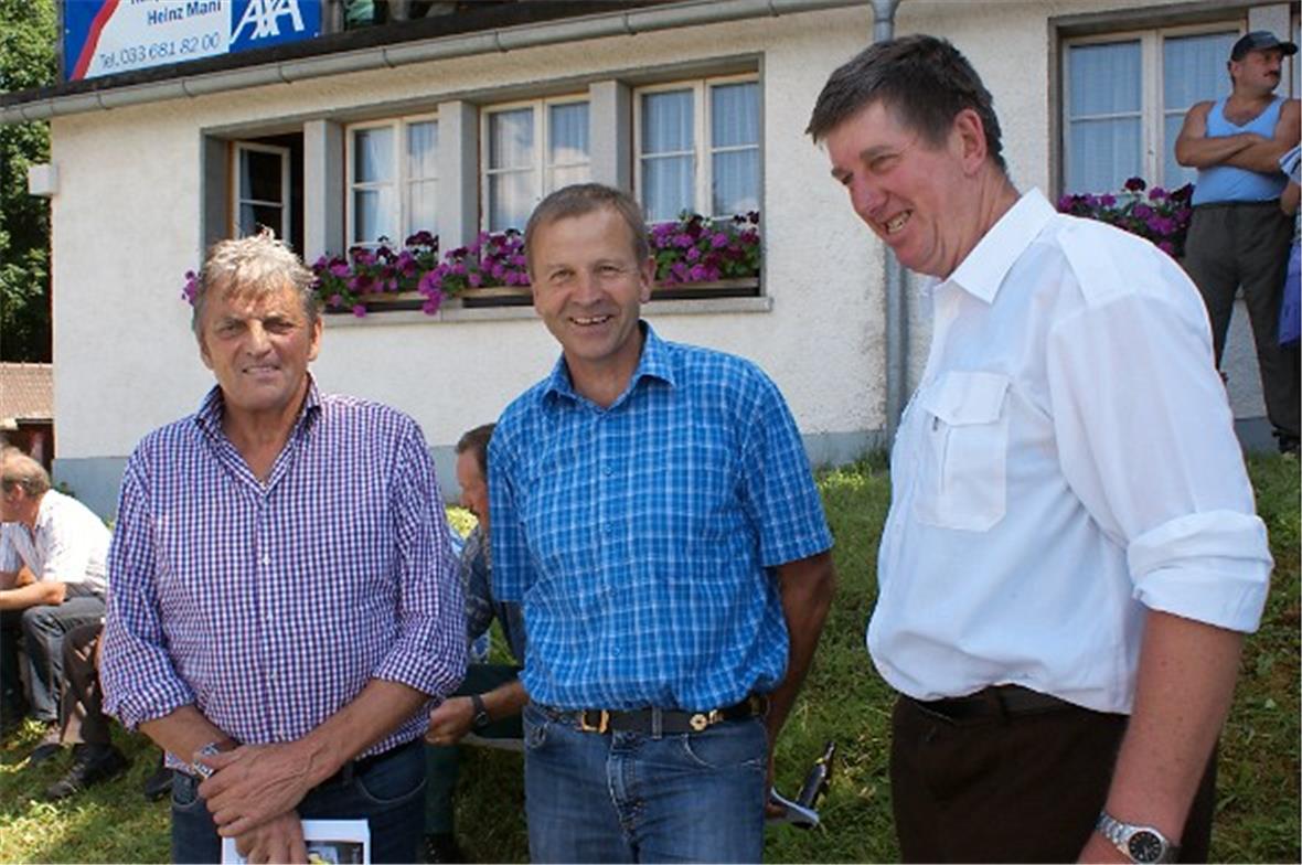 Gantrufer Alois Wyss, Nationalrat Erich von Siebenthal, Mit-Organisator Peter Ne...