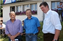 Gantrufer Alois Wyss, Nationalrat Erich von Siebenthal, Mit-Organisator Peter Ne...