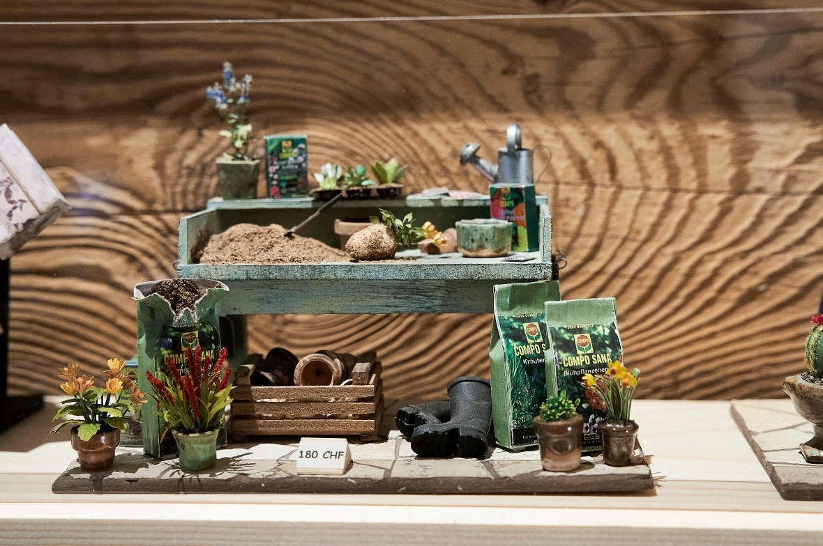 Gartenstimmung: Mit Akribie setzt Gerda Brändler auch kleinste Details in ihren ...