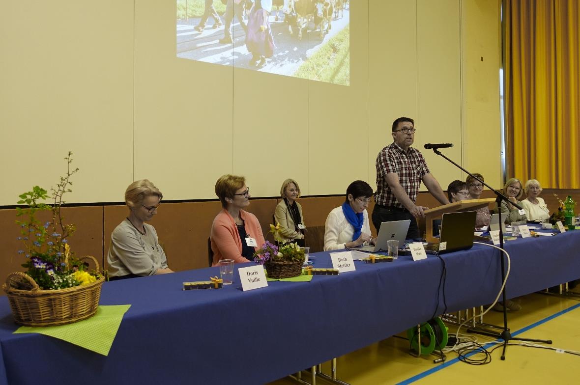 Gemeindepräsident Albin Buchs überbrachte die Grussbotschaft der Gemeindebehörde...