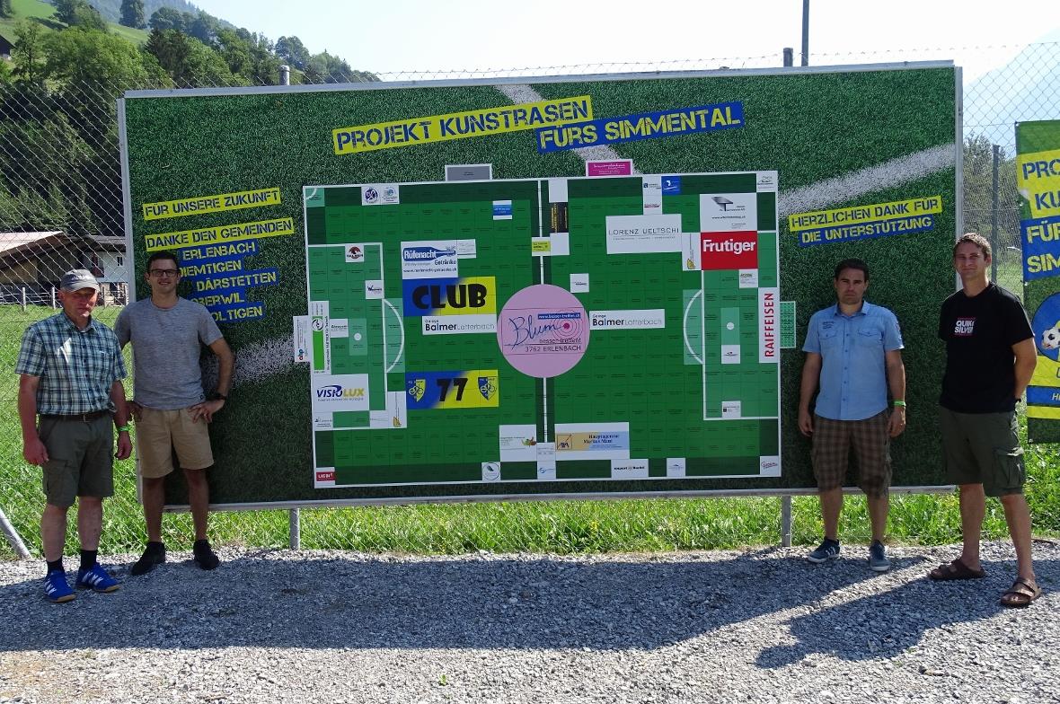 Gemeindepräsident Res Brügger, Präsident Mathias Siegenthaler, Projektleiter Mar...