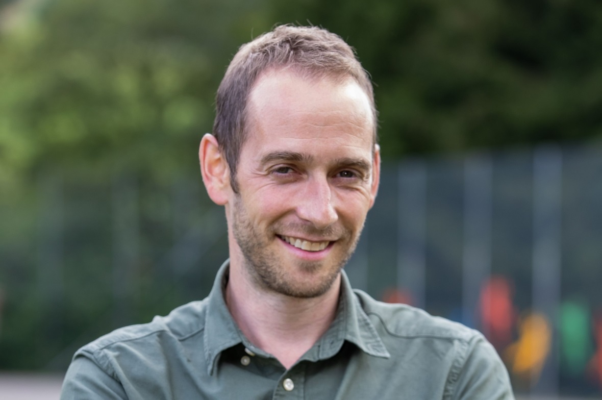 Ein «flotter Cheib» geht – «wir werden seine Dienste vermissen» Gemeindeschreiber Lorenz Ueltschi verlässt die Gemeinde Därstetten.
