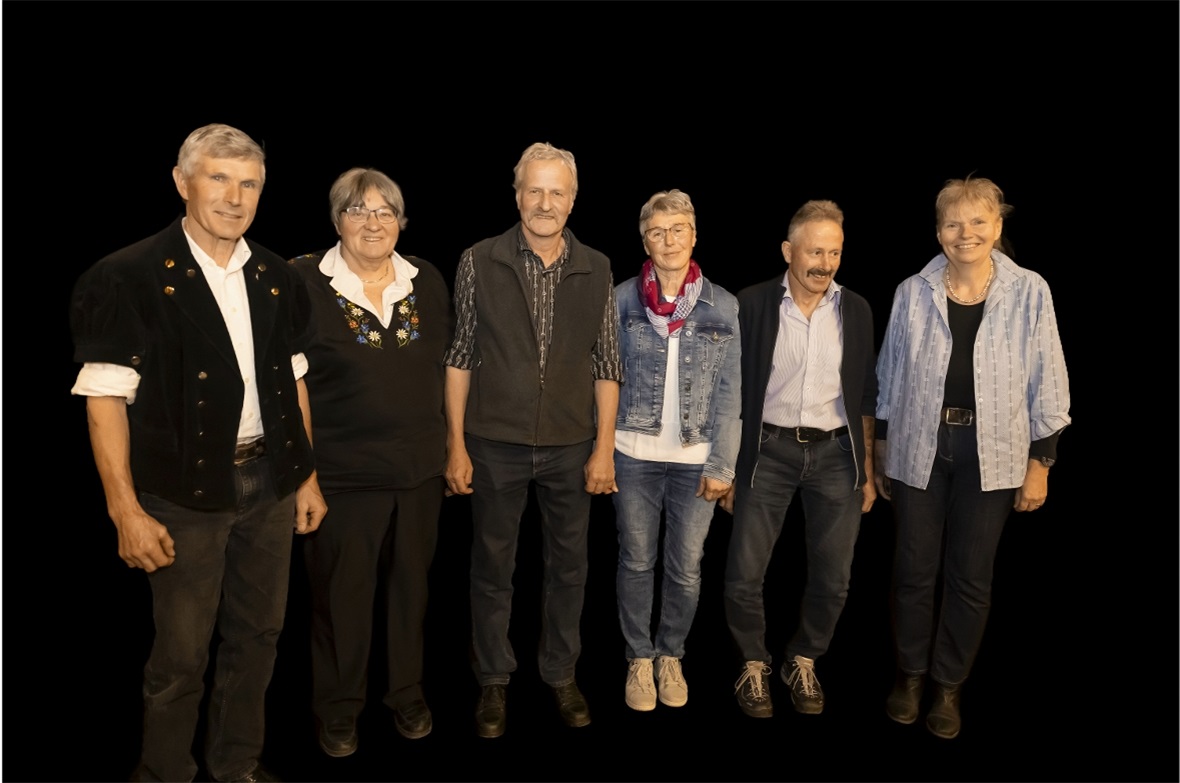 Gerber Therese + Niklaus, Oberwil, Bäderalp; Mani Erwin, Weissenburg, Bunschlere...